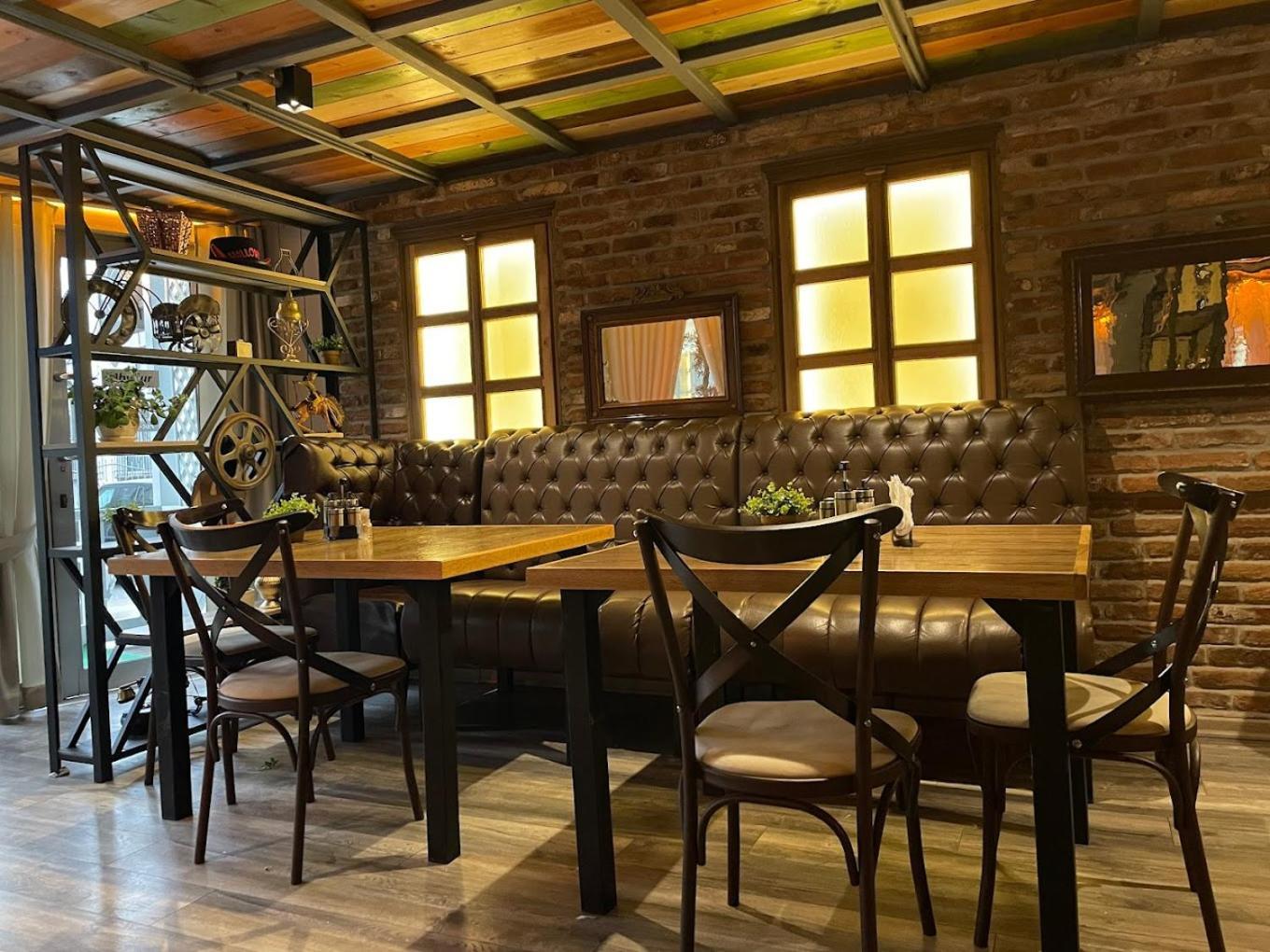 Cozy Elegance Above Korca Apartment Exterior foto